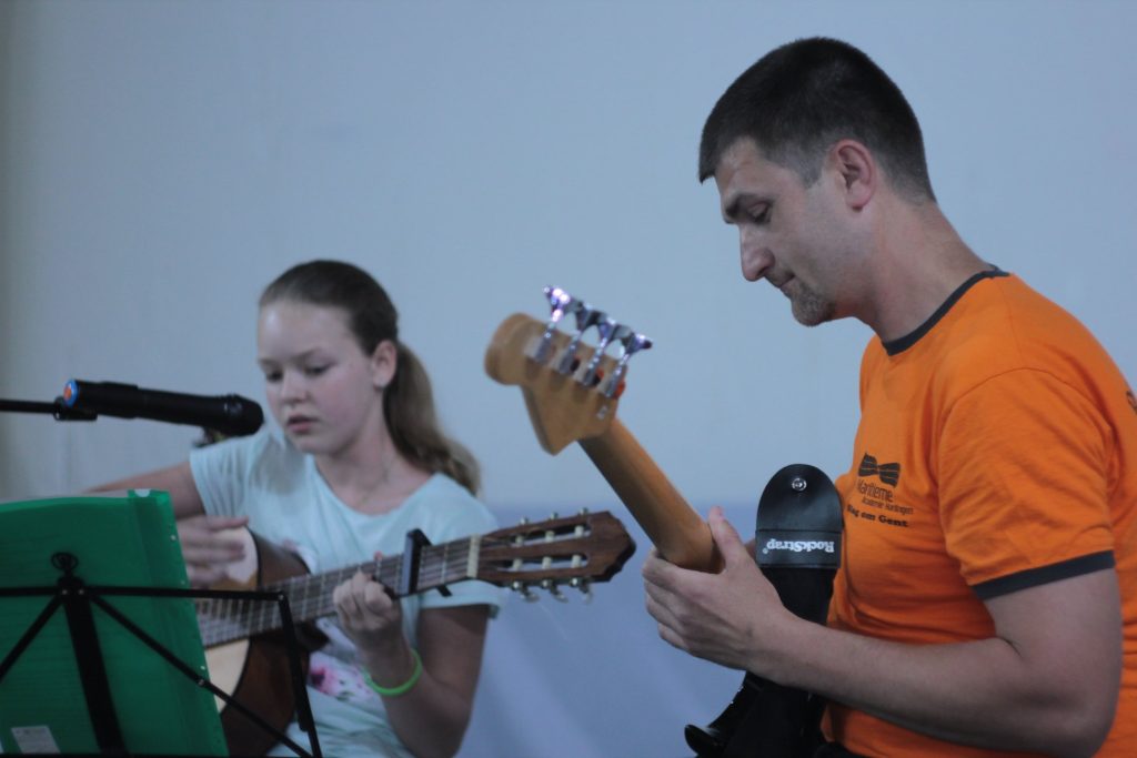 Guitar Classes Guitar Classes
