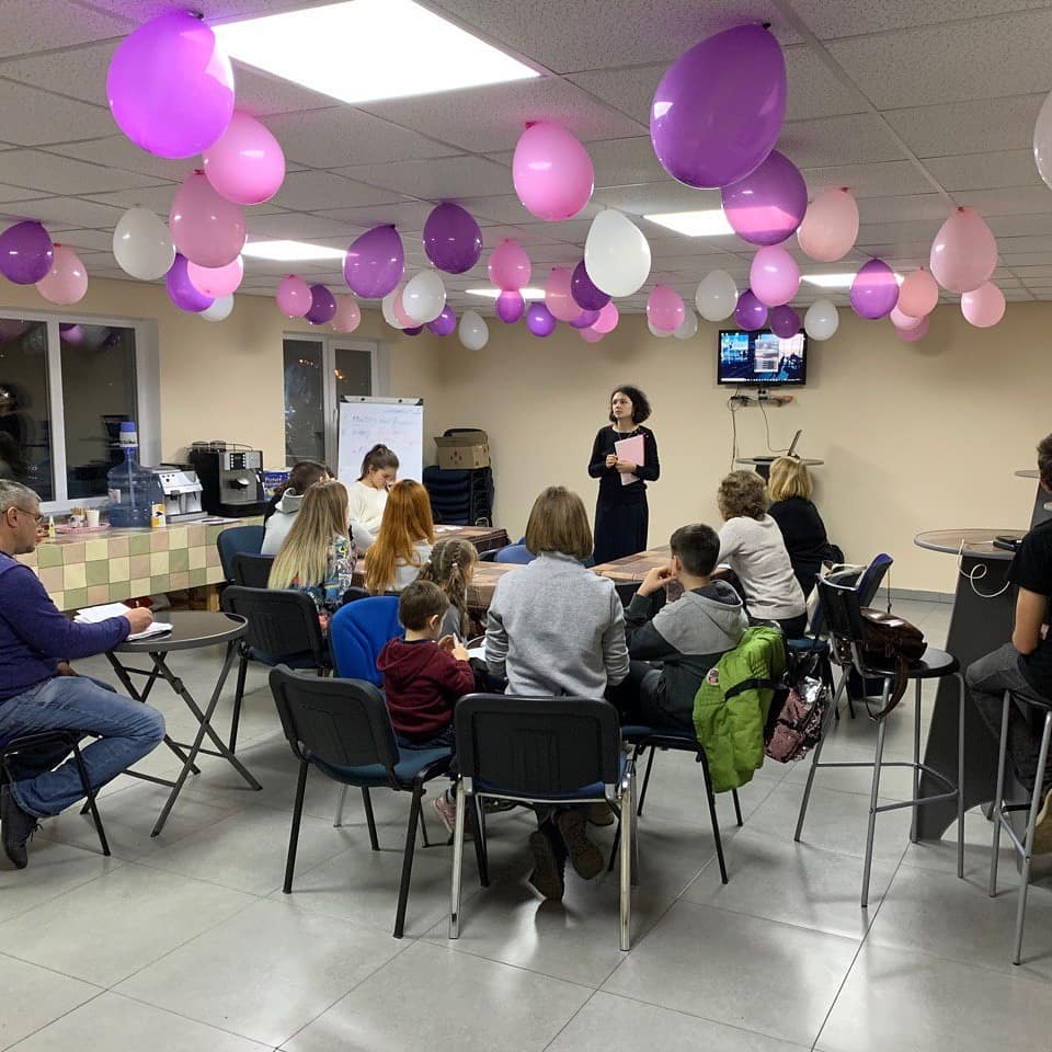Ispeak English Club In Uman
