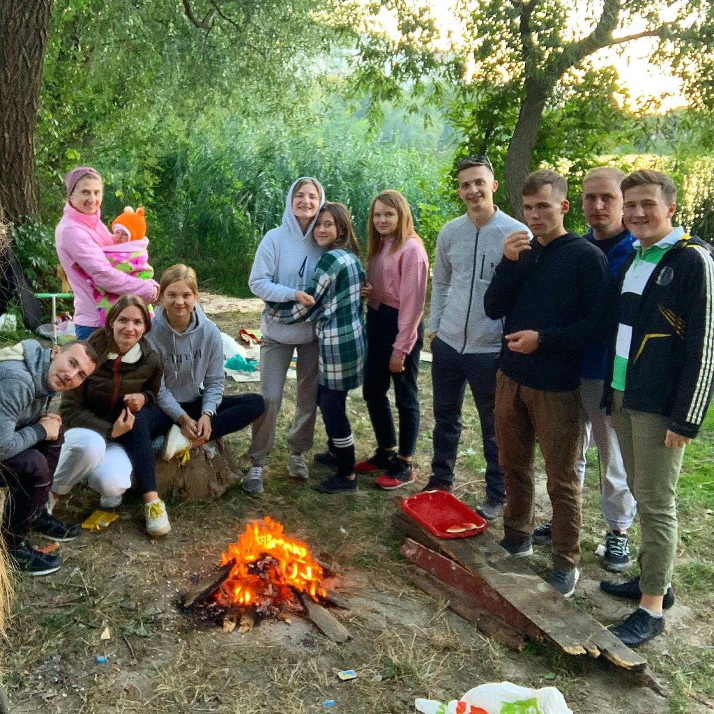 Picnic - Uman Church 