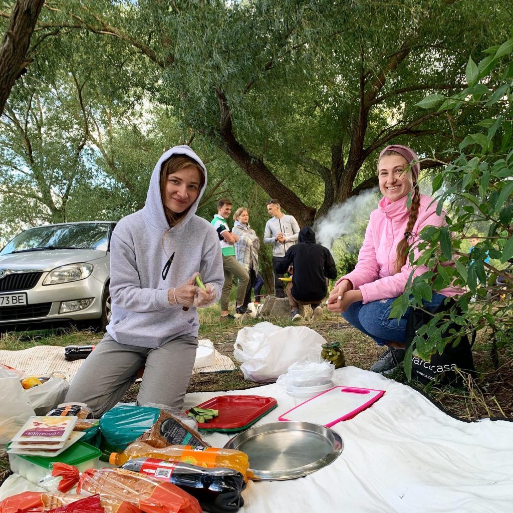 Picnic - Uman Church 