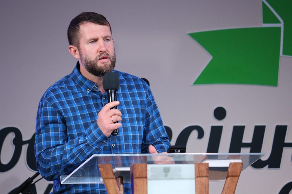 Uman Church, Service