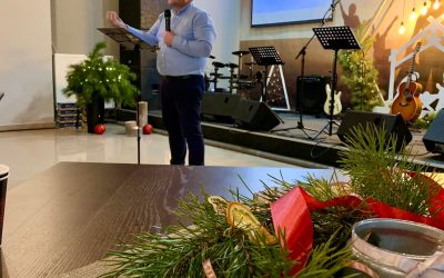 Christmas Service +Themed Performances