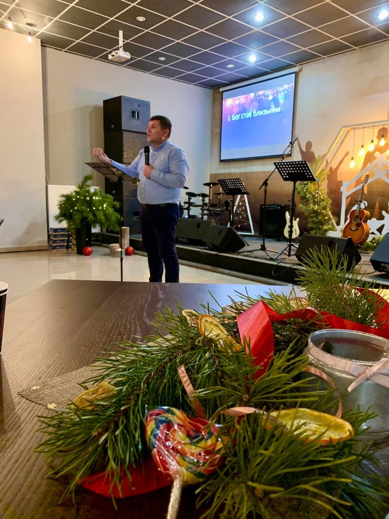 Christmas Service +themed Performances