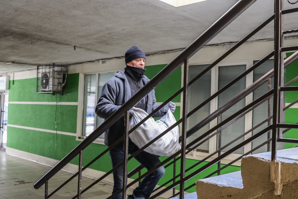 Uman Brings Food To Kyiv Church Uman Brings Food To Kyiv Church