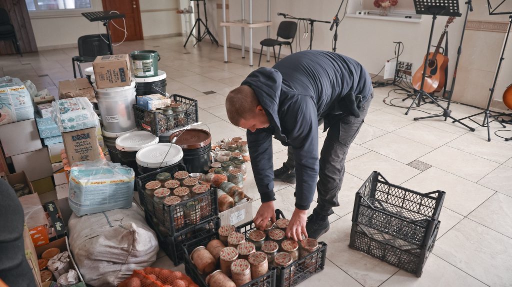 Uman Church Helps Kyiv Uman Church Helps Kyiv