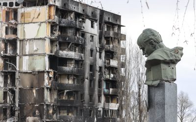 Kyiv takes humanitarian aid to Borodianka