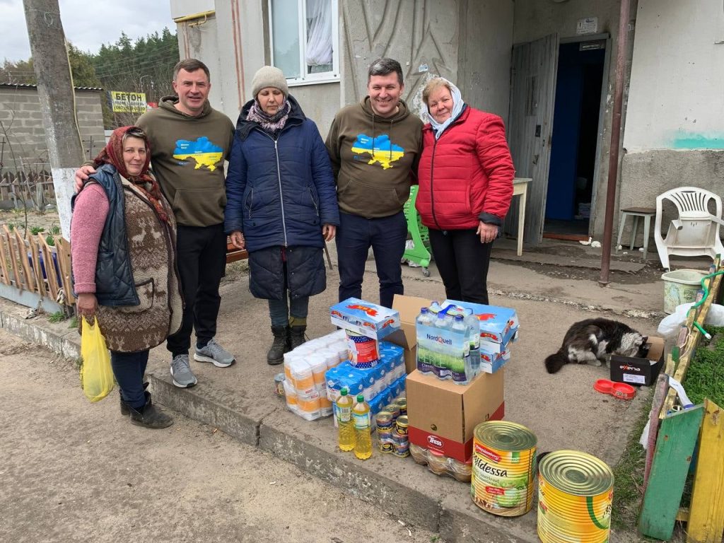Lviv Brings Supplies To Gostomil Lviv Brings Supplies To Gostomil