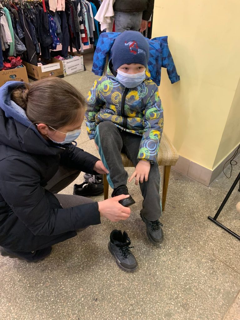 Lviv Distributes Shoes To Internally Displaced Kids Lviv Distributes Shoes To Internally Displaced Kids