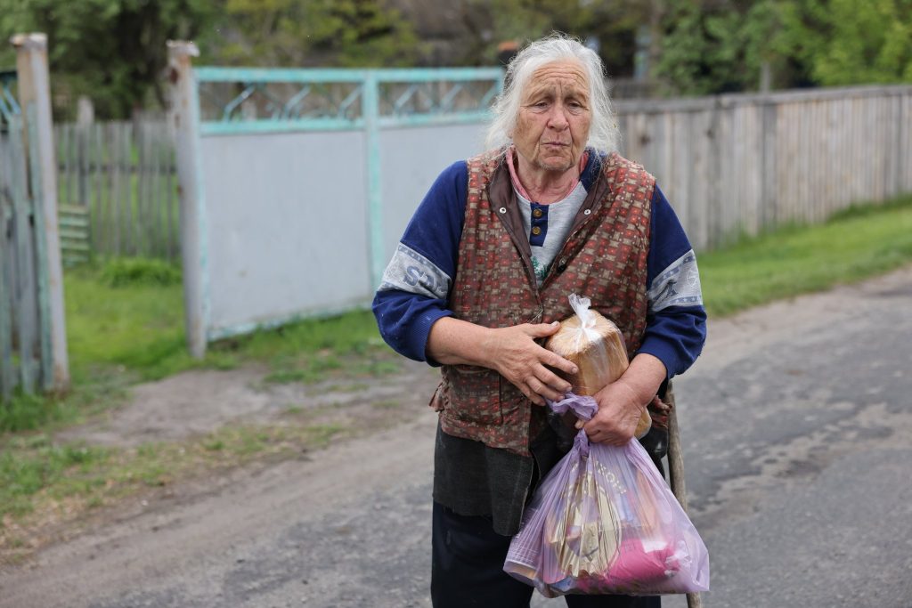 Kyiv Delivers Aid To Village By Chornobyl Kyiv Delivers Aid To Village By Chornobyl
