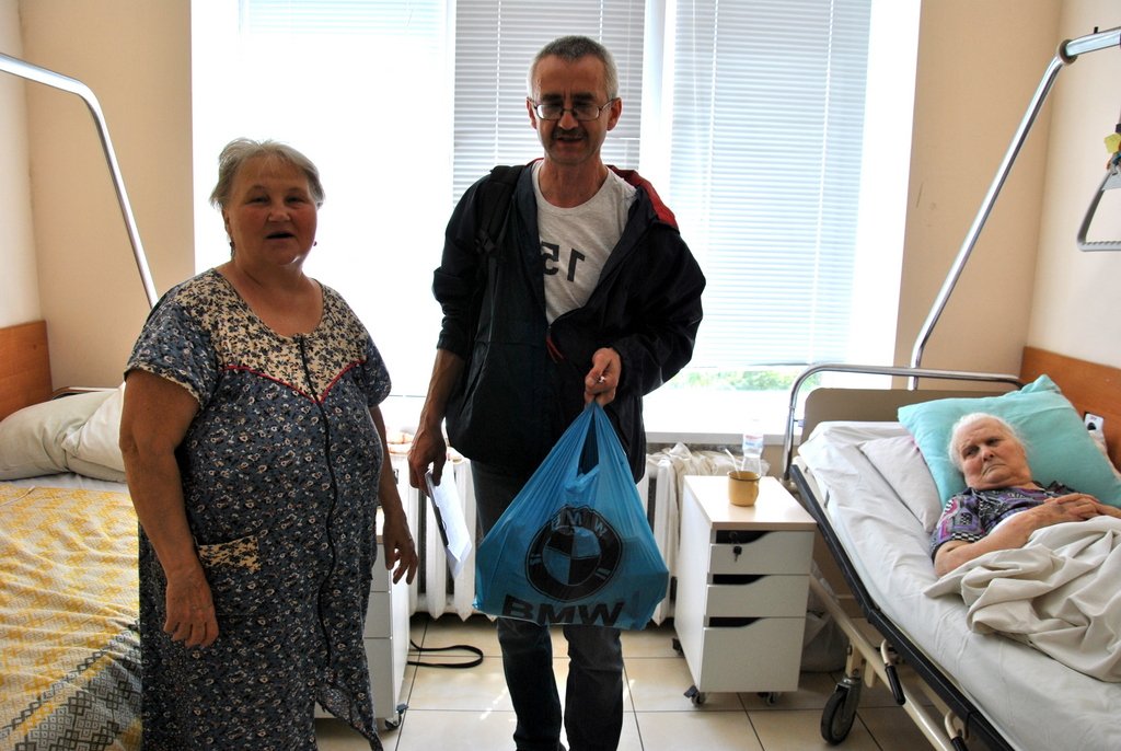 Lviv Brings Groceries To The Hospital With Refugees Lviv Brings Groceries To The Hospital With Refugees