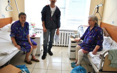 Lviv brings groceries to the hospital with refugees