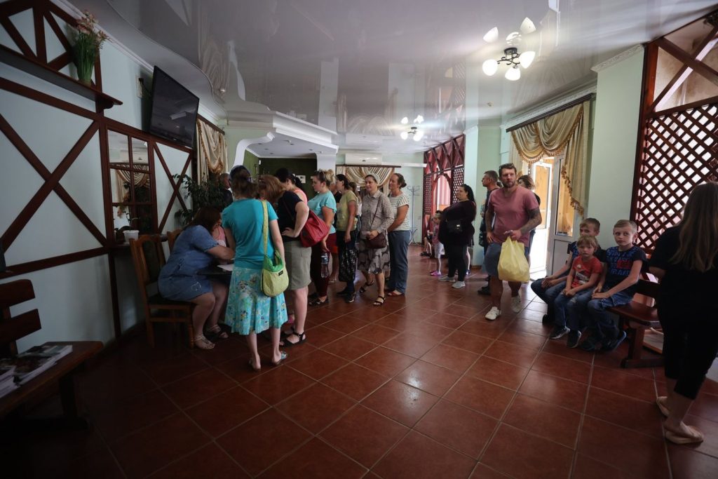 Uman Church Rents Additional Space To Provide Humanitarian Aid To Refugees Uman Church Rents Additional Space To Provide Humanitarian Aid To Refugees