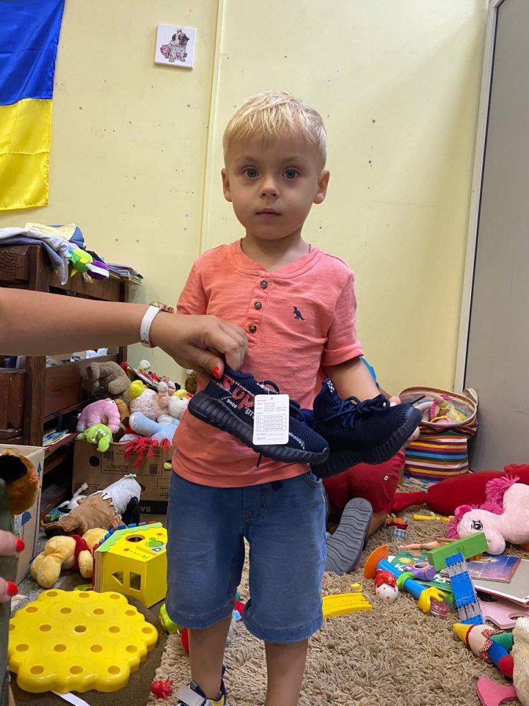 Lviv Church Continues To Distribute Shoes To Internally Displaced Children Lviv Church Continues To Distribute Shoes To Internally Displaced Children