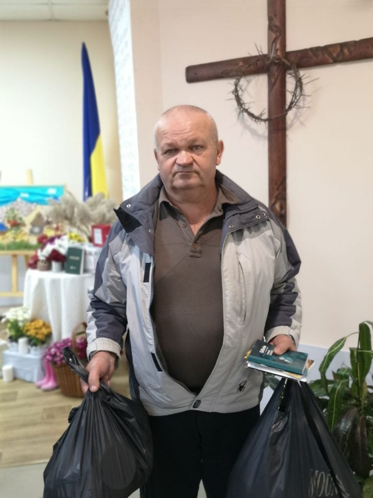 Cherkasy Continues To Distribute Food To Those In Need Cherkasy Continues To Distribute Food To Those In Need