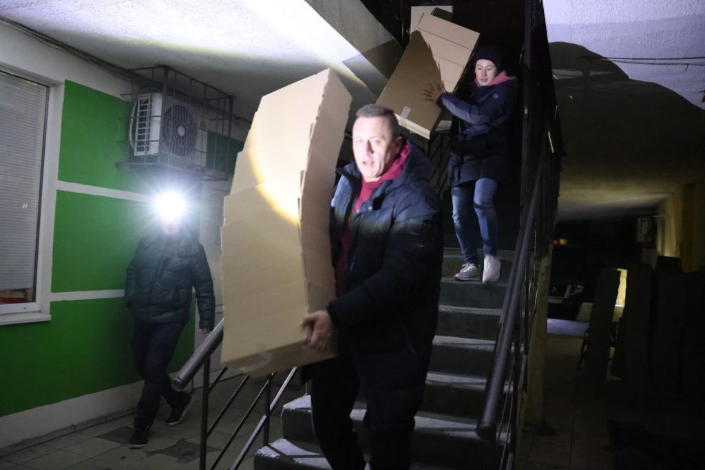 Kyiv Prepares For Humanitarian Aid Trip To Kherson Kyiv Prepares For Humanitarian Aid Trip To Kherson