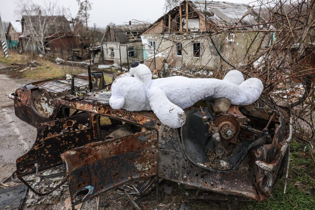 Kyiv Makes Humanitarian Aid Trip To Lyman Kyiv Makes Humanitarian Aid Trip To Lyman