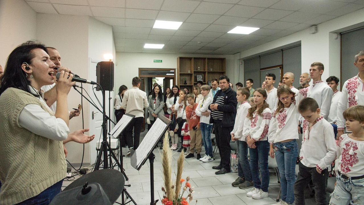 Church In Lviv Gathered For Baptism Church In Lviv Gathered For Baptism