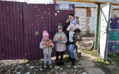 Volunteers from Uman continue rebuilding projects in Kherson Region