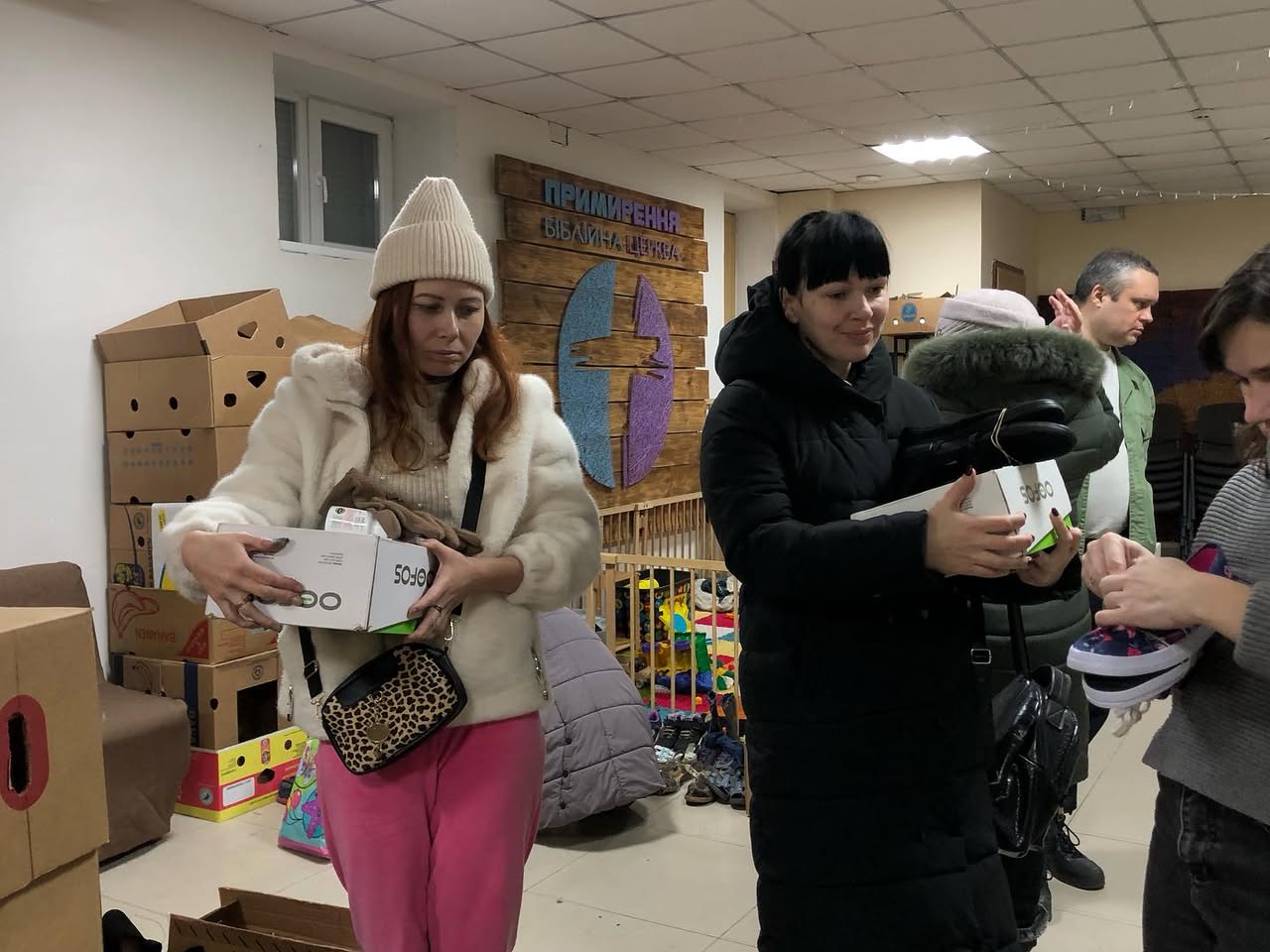 Ukrainian Women Carrying Shoes From Distribution Uman Church % Reconciliation% Jan Ukrainian Women Carrying Shoes From Distribution Uman Church % Reconciliation% Jan