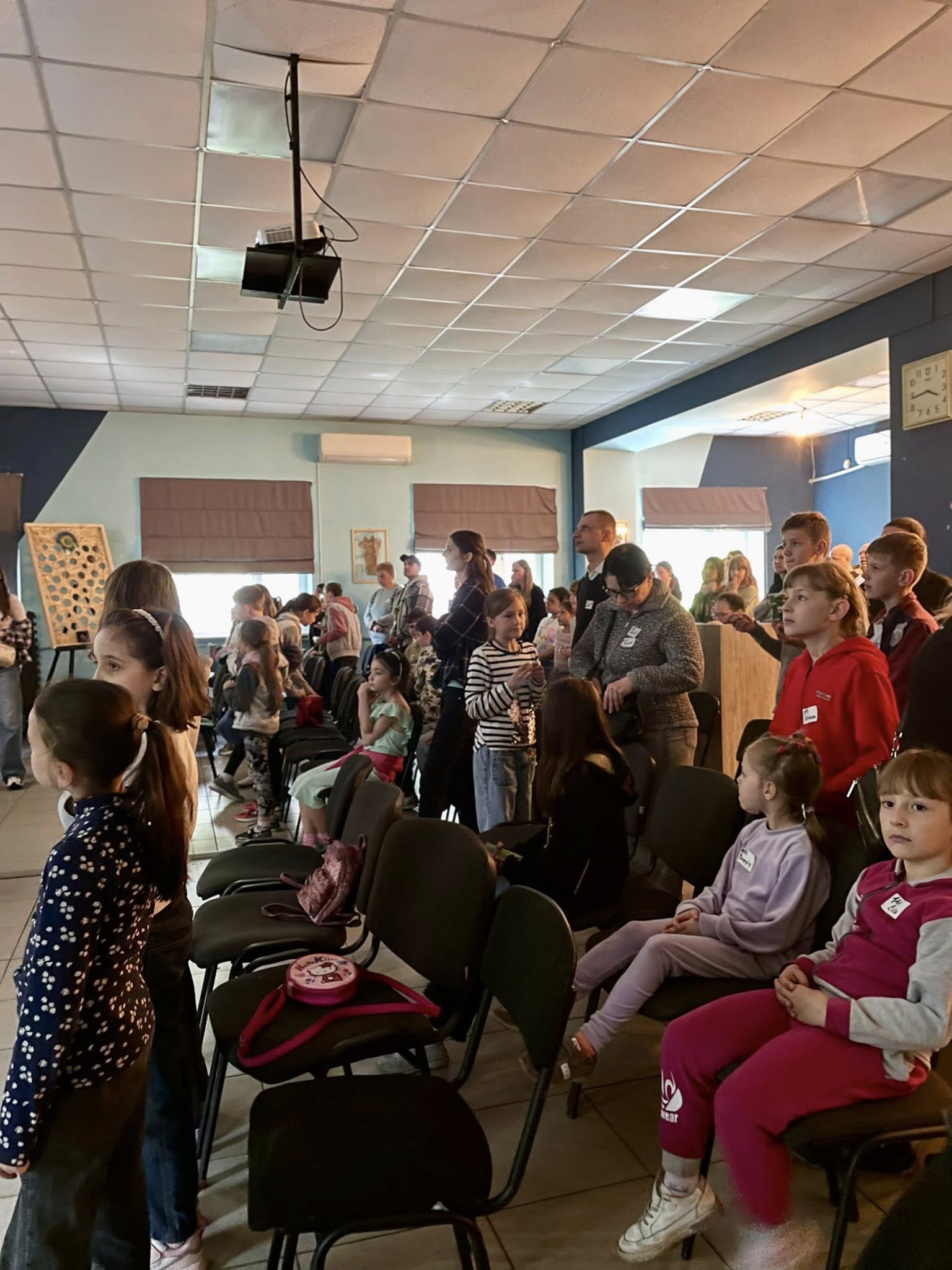 Families Gathered During Worship Families Gathered During Worship