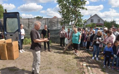 Kyiv Church sends relief to Samar Church plant
