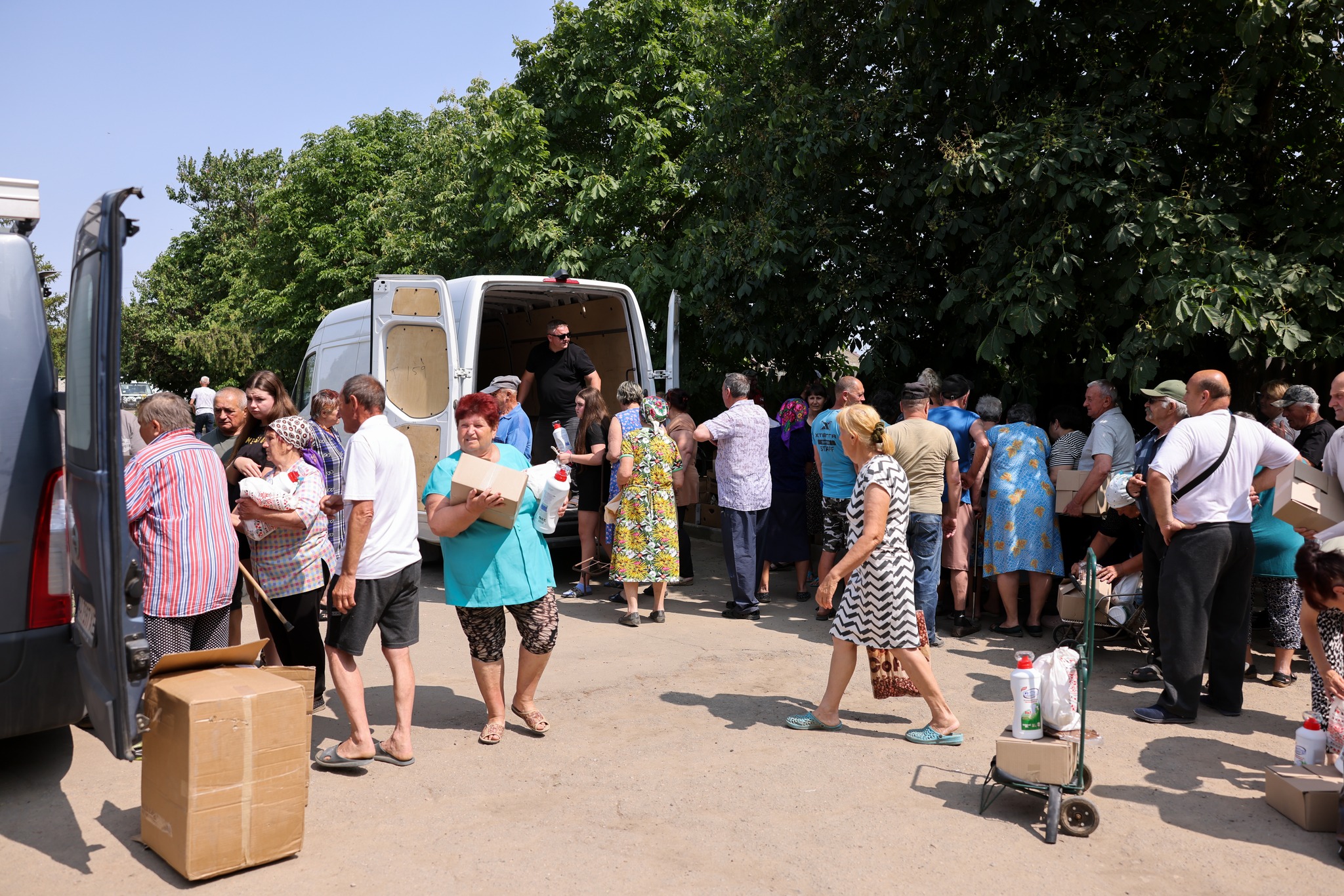 Van With Humanitarian Aid In Kherson Van With Humanitarian Aid In Kherson