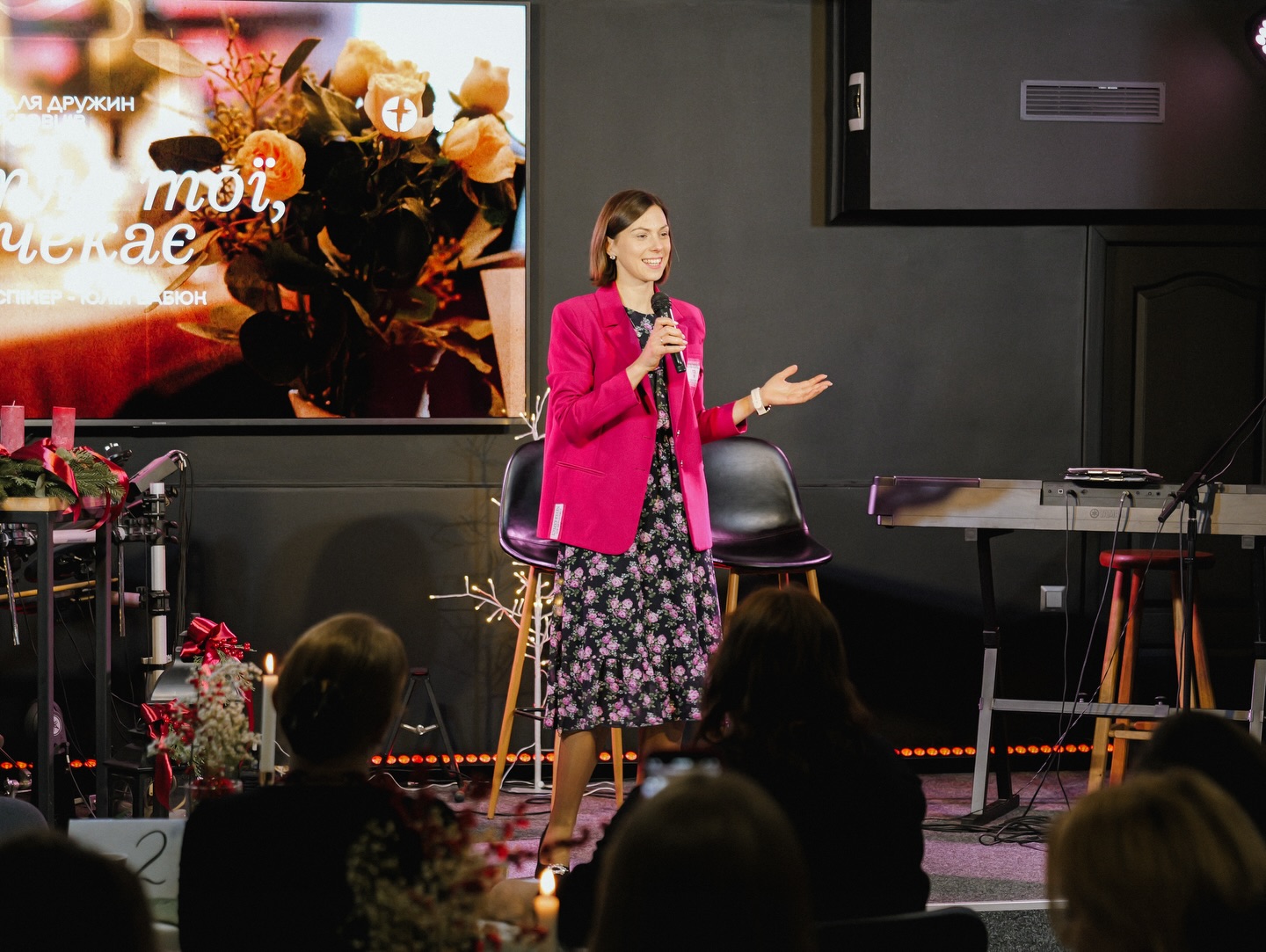 Speaker At Womens Christmas Event