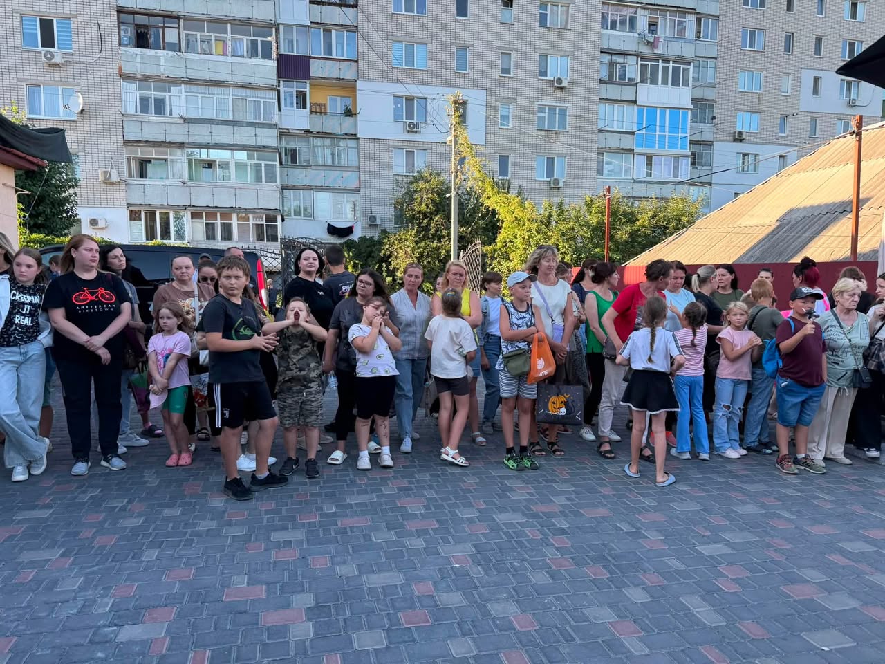 Uman Church Distributes School Supplies Aug